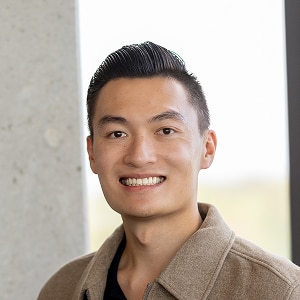 Head shot of Jonathan Eng