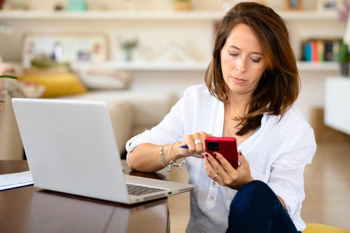 What Does Derogatory Credit Mean?