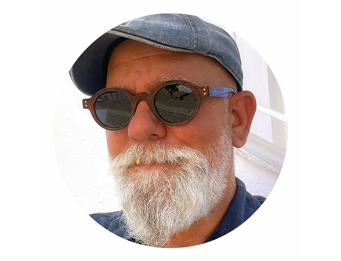 Kostas Sakaravas headshot