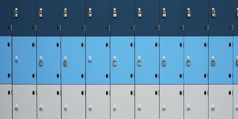 rows of navy, turquoise, and grey lockers